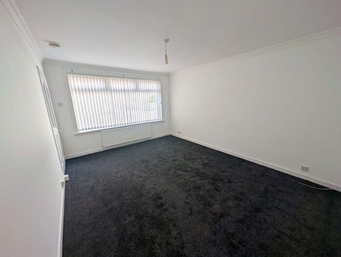 2 Bedroom End Of Terrace House For Sale In Chapelhill Mount, Ardrossan, KA22