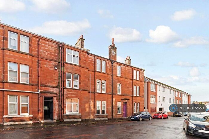 2 Bedroom Flat To Rent In Seamore Street, Largs, KA30