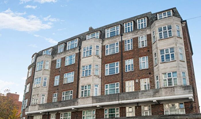 2 Bedroom Flat For Sale In Northways, College Crescent, NW3