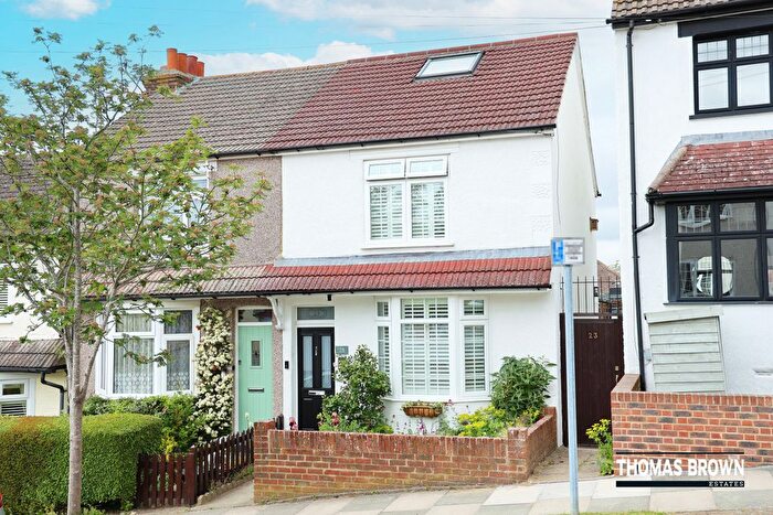 3 Bedroom End Terrace House For Sale In Laxey Road, Orpington, BR6