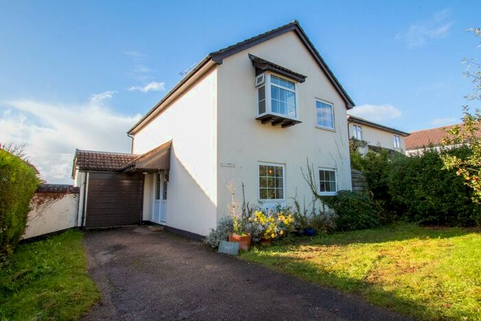 4 Bedroom Detached House For Sale In Woodmans Orchard, Talaton, EX5