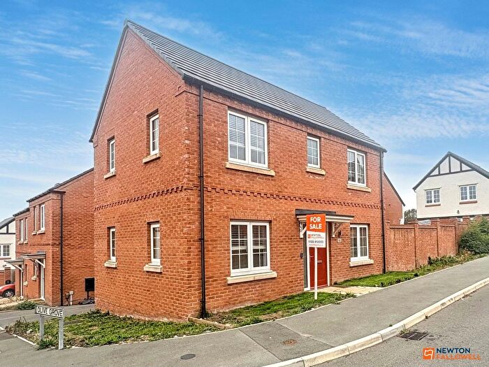 3 Bedroom Detached House For Sale In Citron Avenue, Coalville, LE67