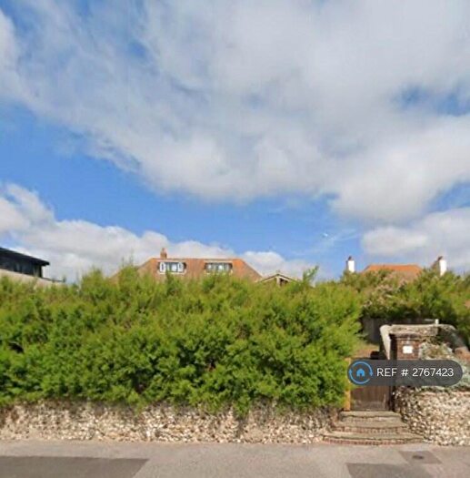 1 Bedroom Flat To Rent In Esplanade, Seaford, BN25