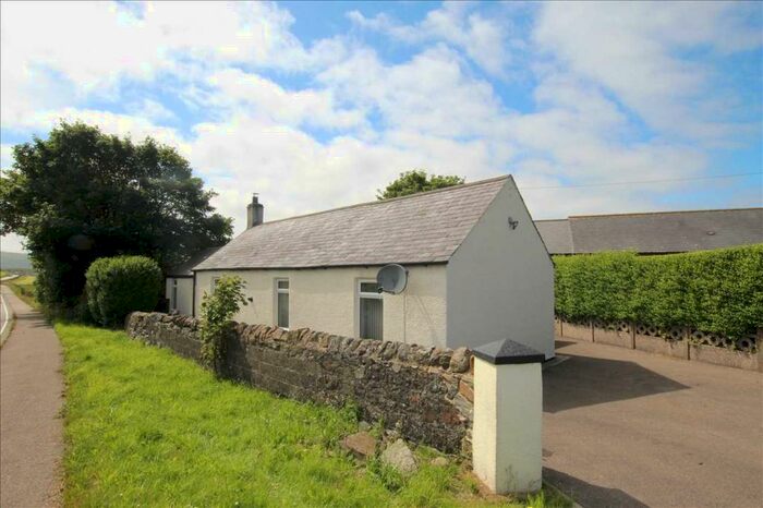 3 Bedroom Cottage For Sale In Plantation Cottage, The Moy, By Campbeltown, PA28
