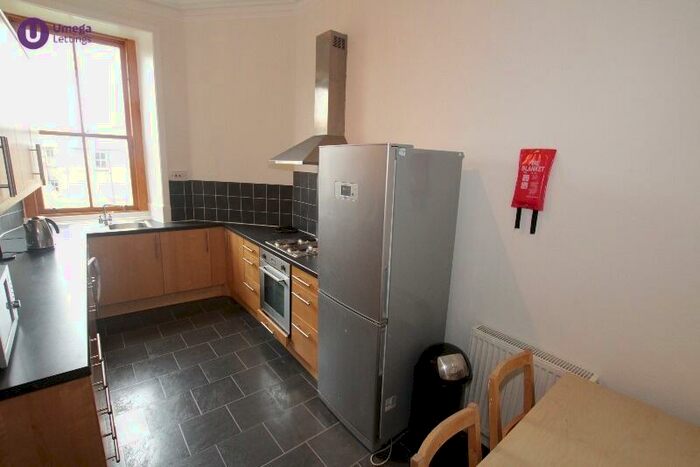 4 Bedroom Flat To Rent In Marchmont Road, Marchmont, Edinburgh, EH9