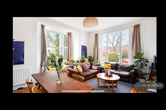 4 Bedroom Flat To Rent In Allen Road, London, N16