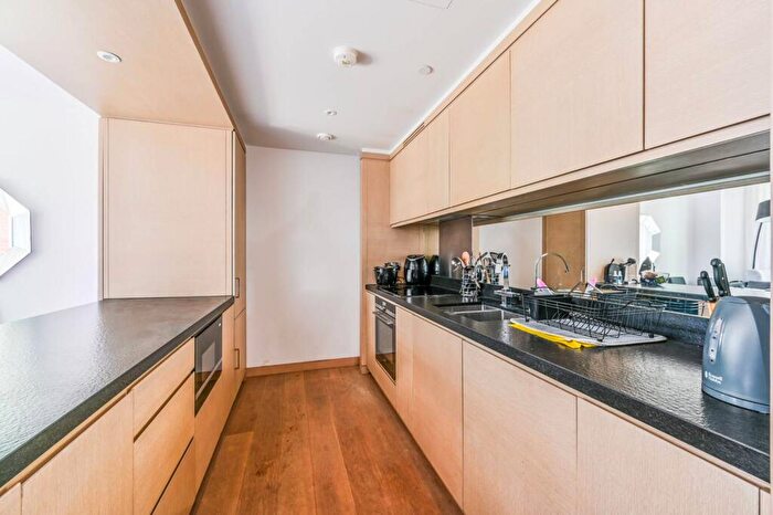 2 Bedroom Flat For Sale In Legacy Building, Embassy Gardens, Nine Elms, London, SW11