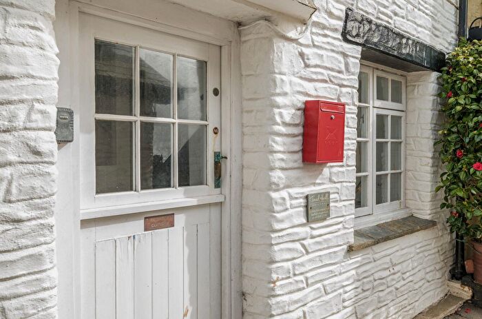 1 Bedroom Cottage For Sale In The Warren, Polperro, Looe, Cornwall, PL13