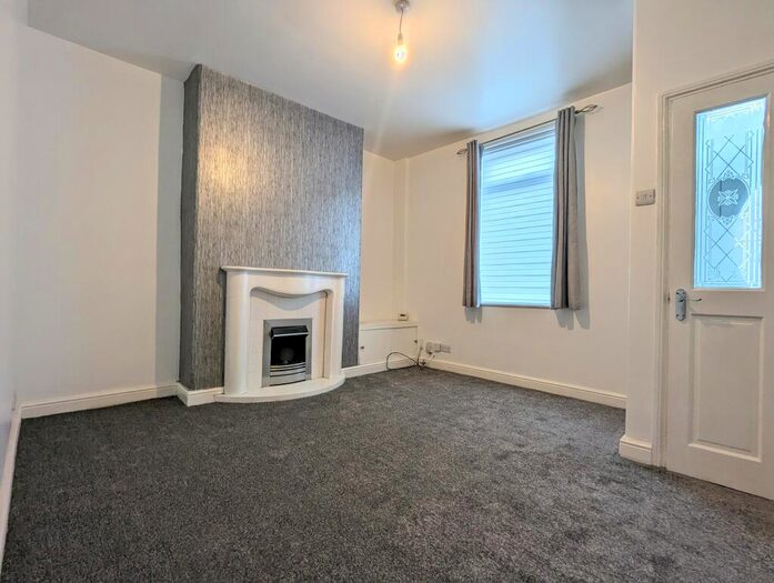 2 Bedroom House To Rent In Brighton Road, Darlington, DL1