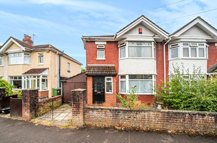 3 Bedroom Semi-Detached House For Sale In Wilton Crescent, Upper Shirley, Southampton, Hampshire, SO15