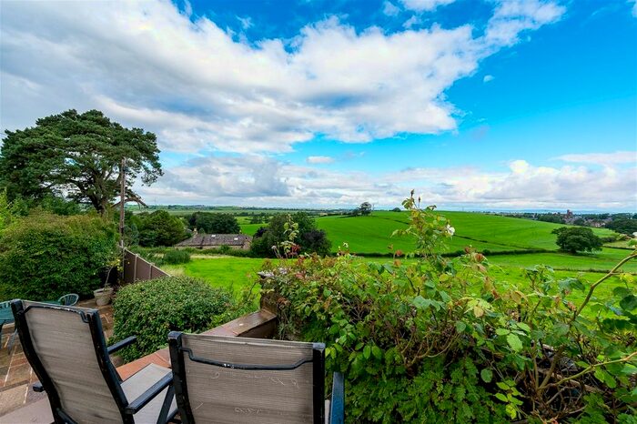 4 Bedroom Detached House For Sale In Aldcliffe Hall Drive, Aldcliffe, Lancaster, LA1