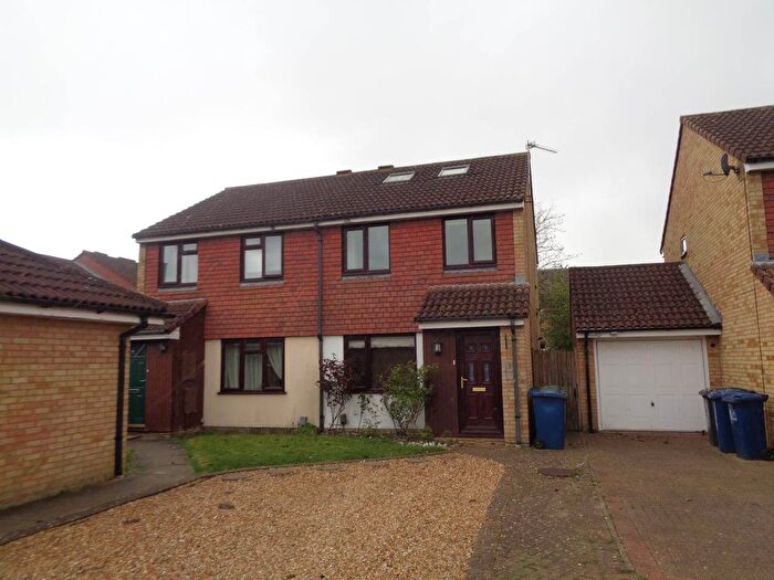 3 Bedroom Property To Rent In Caribou Way, Cherry Hinton, Cambridge, CB1