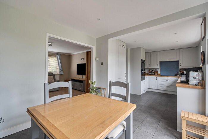 4 Bedroom Detached House To Rent In Briars Close, Pangbourne, Reading, Berkshire, RG8