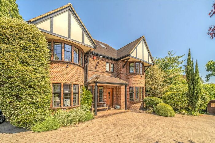 6 Bedroom Detached House To Rent In Woodspring Road, Southfields, SW19