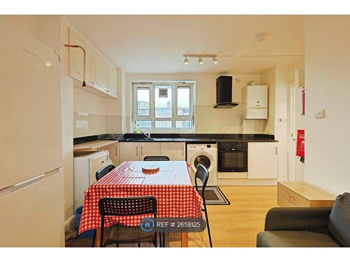4 Bedroom Flat To Rent In Cassidy Road, London, SW6