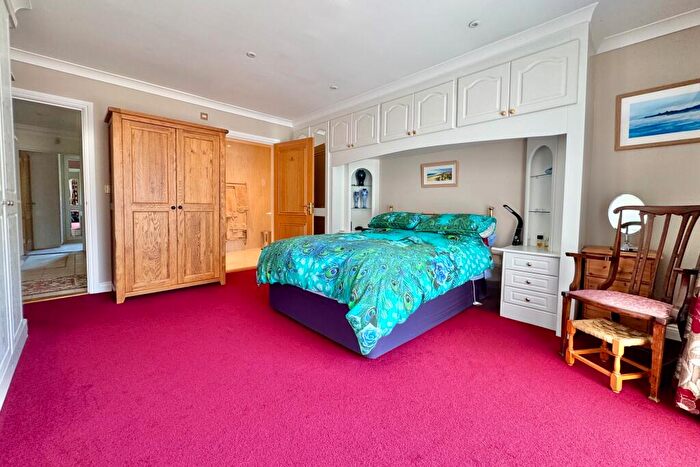 3 Bedroom Bungalow For Sale In Harmans Cross, BH20 - Photo 10