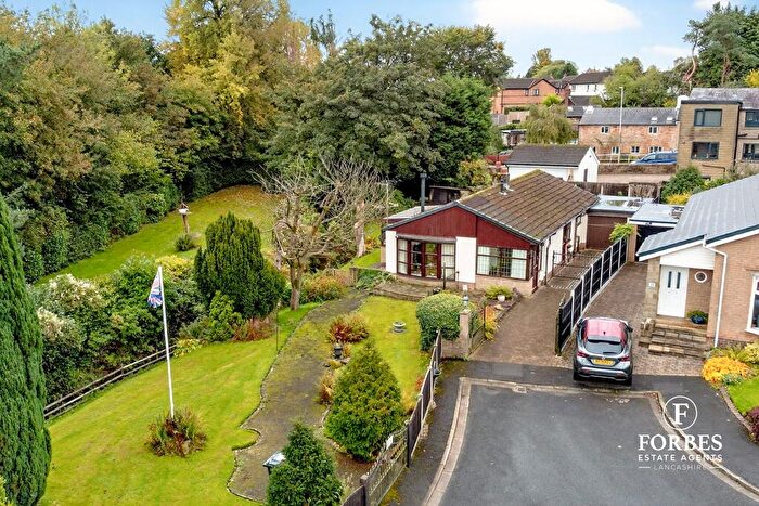 2 Bedroom Bungalow For Sale In Radburn Close, Clayton-le-Woods, Nr Chorley, PR6