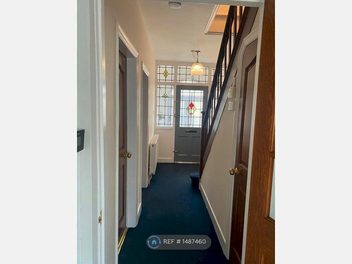 3 Bedroom Semi-Detached House To Rent In St. Philips Avenue, Wolverhampton, WV3