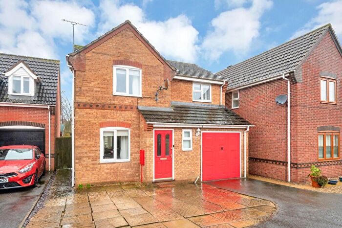 3 Bedroom Detached House For Sale In Marigold Close, Stamford, PE9