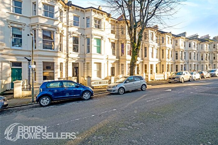 2 Bedroom Flat For Sale In Buckingham Road, Brighton, East Sussex, BN1