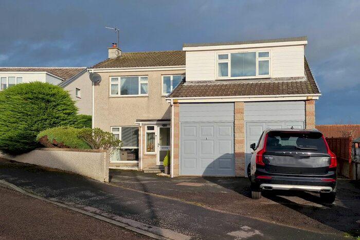 5 Bedroom Detached House For Sale In St. Peters Road, Newtonhill, Stonehaven, AB39