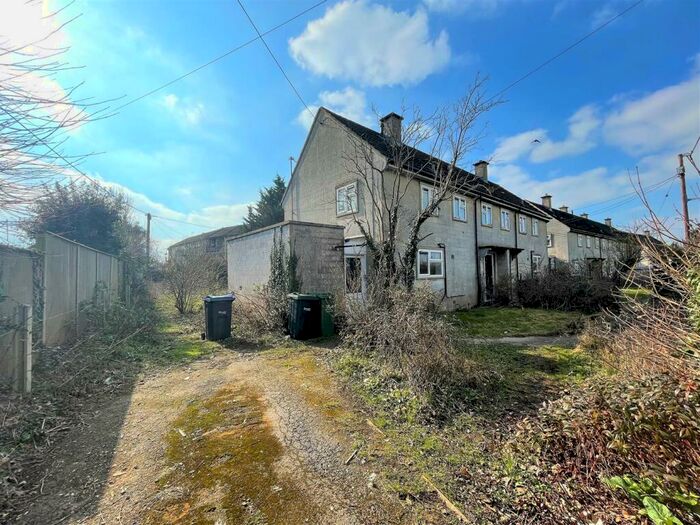 3 Bedroom Semi-Detached House For Sale In Corsham Road, Lacock, Chippenham, SN15