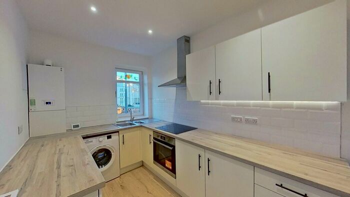 1 Bedroom Flat To Rent In Hawkhill Avenue, Edinburgh, Midlothian, EH7