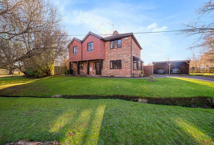 5 Bedroom Detached House For Sale In Ford Road, West End, Woking, Surrey, GU24