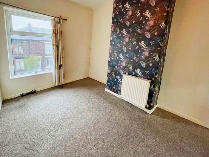 3 Bedroom Terraced House For Sale In Stephen Street South, Bury, BL8