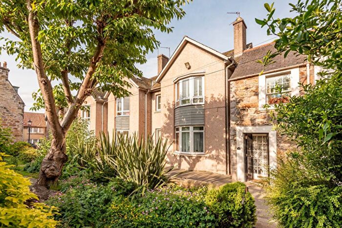 1 Bedroom Flat For Sale In Baker Lane, St Andrews, KY16