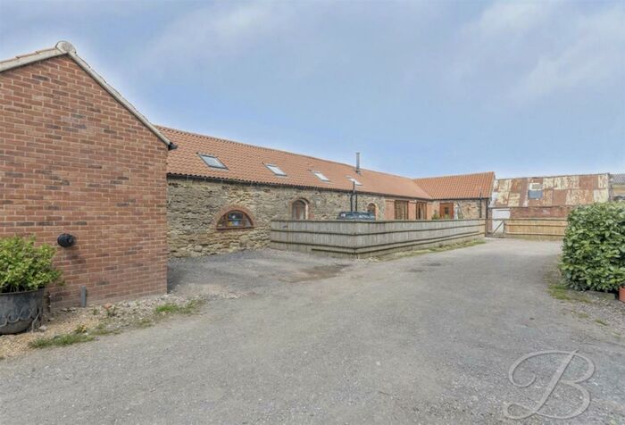 4 Bedroom Barn Conversion For Sale In Chesterfield Road, Huthwaite, Sutton-In-Ashfield, NG17