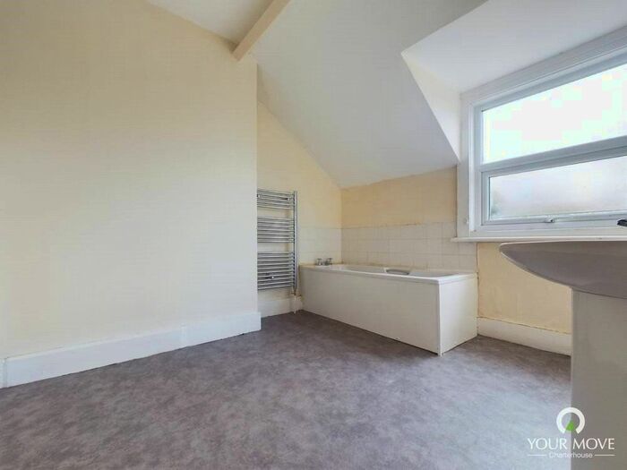 3 Bedroom Flat To Rent In Northdown Road, Cliftonville, Margate, Kent, CT9