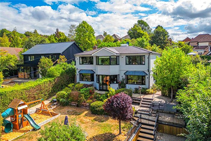 6 Bedroom Detached House For Sale In New Road, Northchurch, Berkhamsted, Hertfordshire, HP4