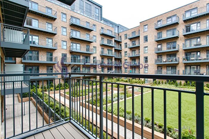 1 Bedroom Flat To Rent In Beaufort Square, London, NW9