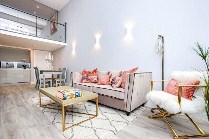 1 Bedroom Flat For Sale In Vulcan House, Restmor Way, Wallington, SM6