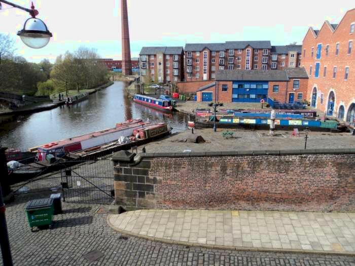 2 Bedroom Flat To Rent In Portland Street South, Ashton Under Lyne, OL7