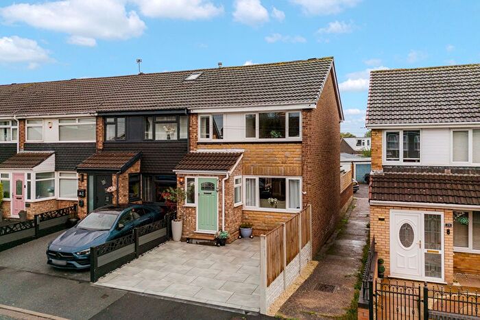3 Bedroom End Terrace House For Sale In Netherfield, Widnes, WA8