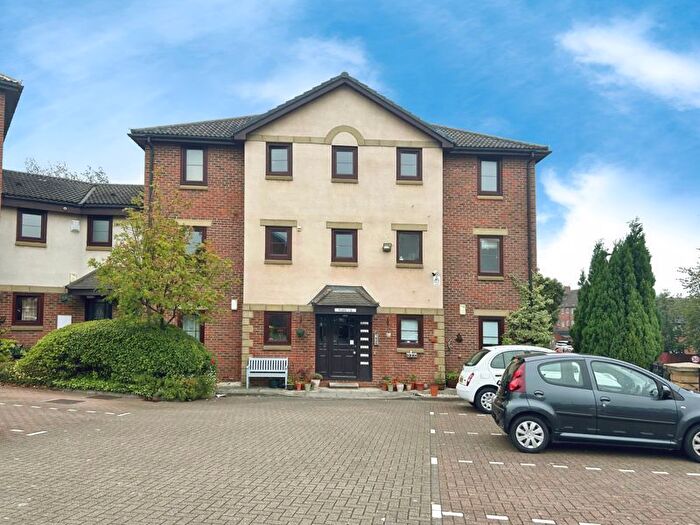 2 Bedroom Flat To Rent In Sandringham Road, Gosforth, Newcastle Upon Tyne, NE3