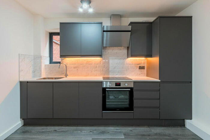 1 Bedroom Apartment To Rent In The Chandlers, Leeds, LS2