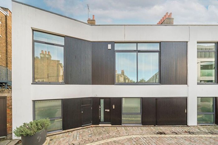 2 Bedroom Property To Rent In Shirland Mews, Maida Vale, W9