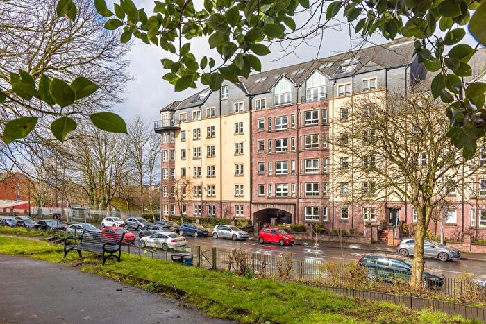 2 Bedroom Apartment For Sale In Crow Road, Broomhill, Glasgow, G11