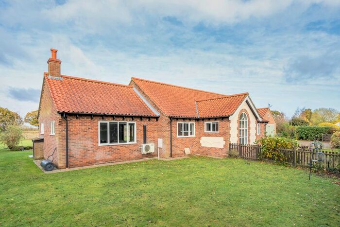 3 Bedroom Detached Bungalow For Sale In Studio Close, Westleton, Saxmundham, IP17