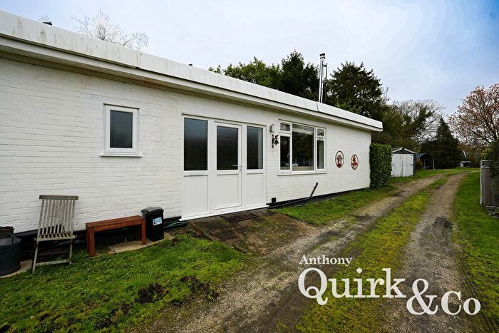 1 Bedroom Chalet To Rent In Hall Road, Rochford, SS4