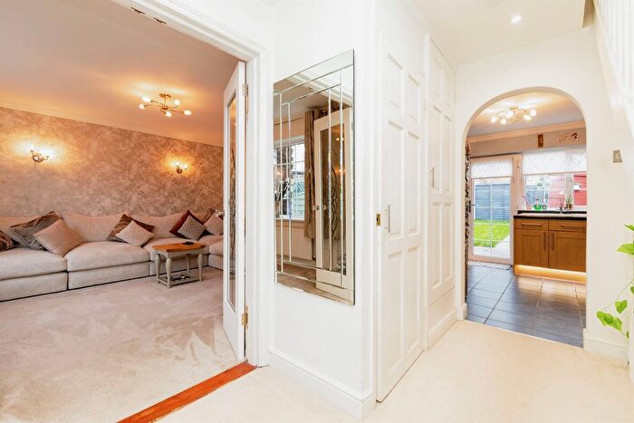 3 Bedroom Terraced House For Sale In Upper Maylins, Letchworth Garden City, SG6
