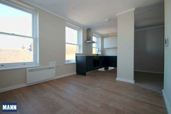 1 Bedroom Flat To Rent In High Street, Dartford, Kent, DA1