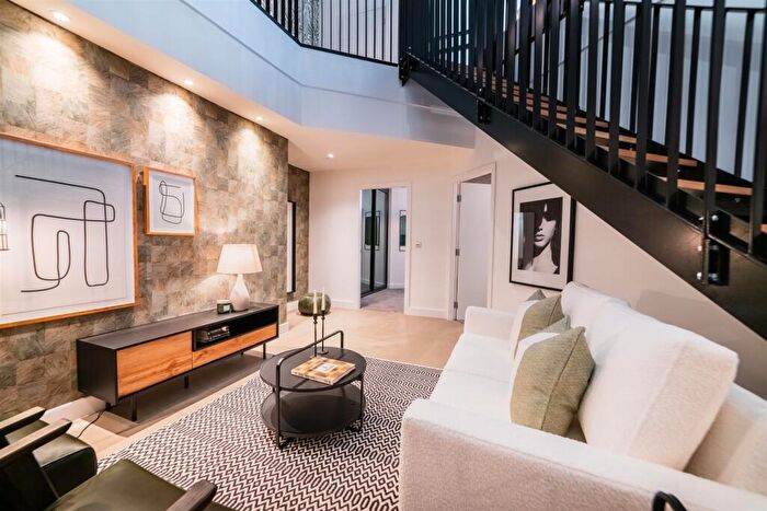 2 Bedroom Apartment To Rent In Priory House Lofts, Gooch Street North, Birmingham, B5