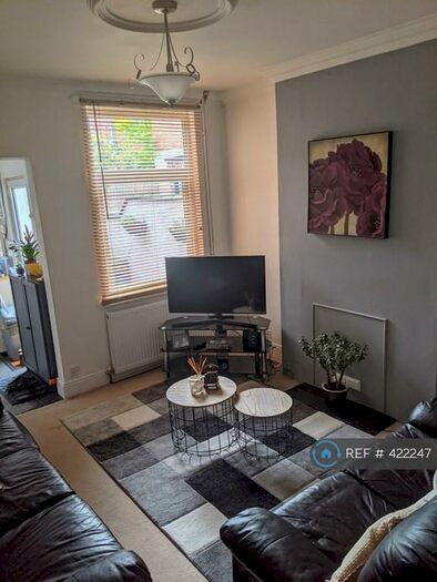 3 Bedroom Terraced House To Rent In Leicester, Leicester, LE2