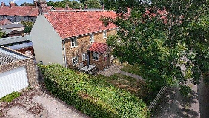 3 Bedroom Cottage For Sale In Bower Hinton, Martock - No Onward Chain, TA12