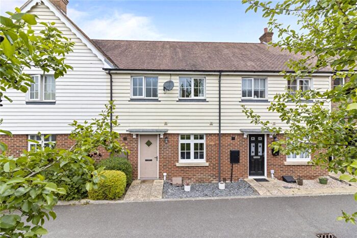 3 Bedroom Terraced House For Sale In Hastings Crescent, Hailsham, East Sussex, BN27