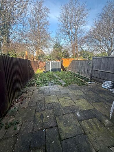 1 Bedroom Flat To Rent In London, N22